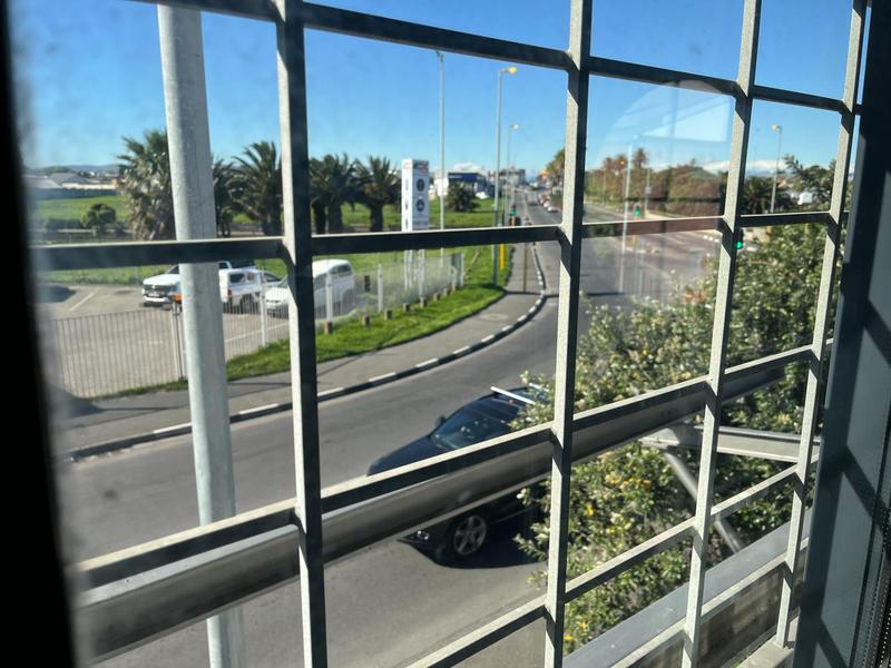 To Let Commercial Property for Rent in Paarden Eiland Western Cape